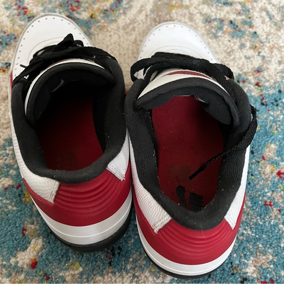 ✅✅🚨Size 10- Jordan 2 Retro Low Chicago 2015 Original Nike Casual Hard Use - Picture 3 of 6